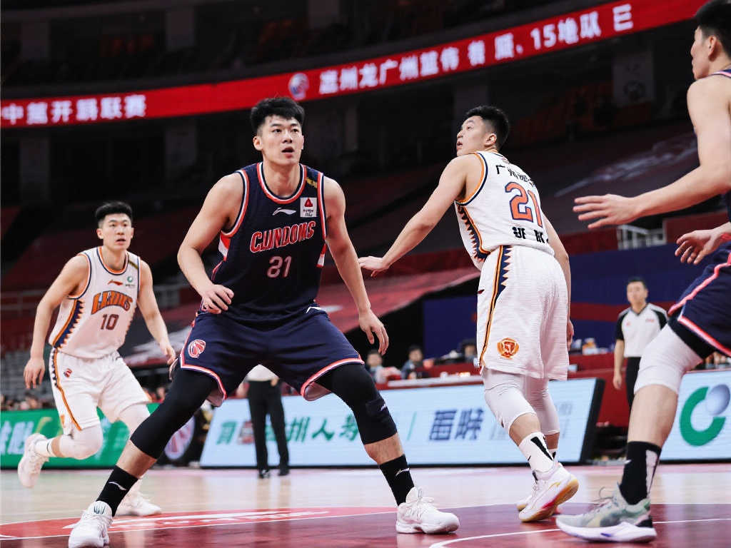 迎战对手